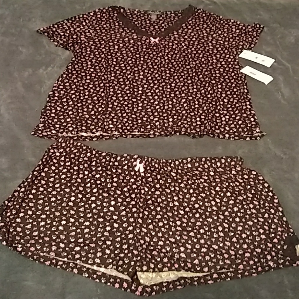 Rene Rofe Sleepwear Set
